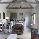 Casa de Férias De L'octroy Poitou